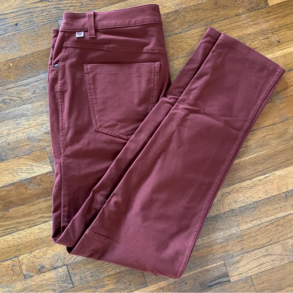 Lululemon pants